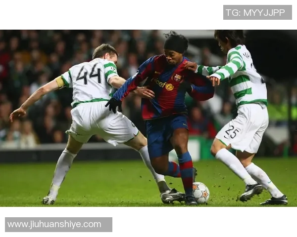 足球明星个人主页设计与开发全攻略，展示球技与风采的完美结合